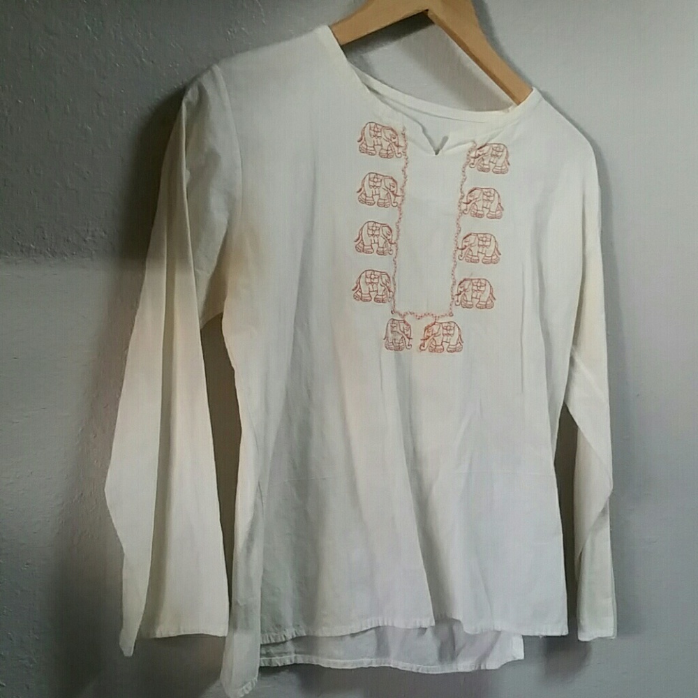 Embroidered Linen Elephant top - Picture 2 of 8